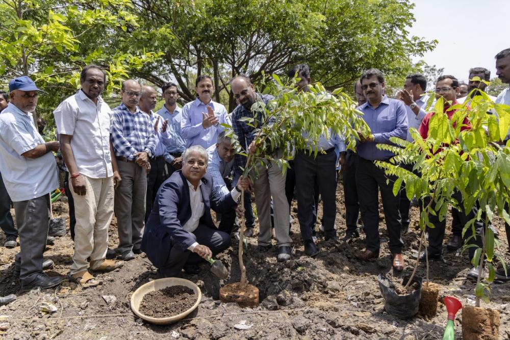 Schwing Stetter India’s 25th Anniversary Celebration Kicks Off with Planting 2,50,000 Trees Globally
