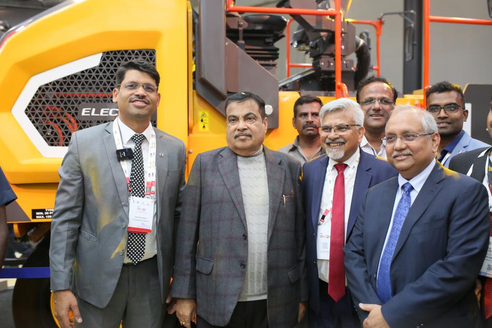 Nitin Gadkari Launches Volvo CE India’s Green Revolution at EXCON