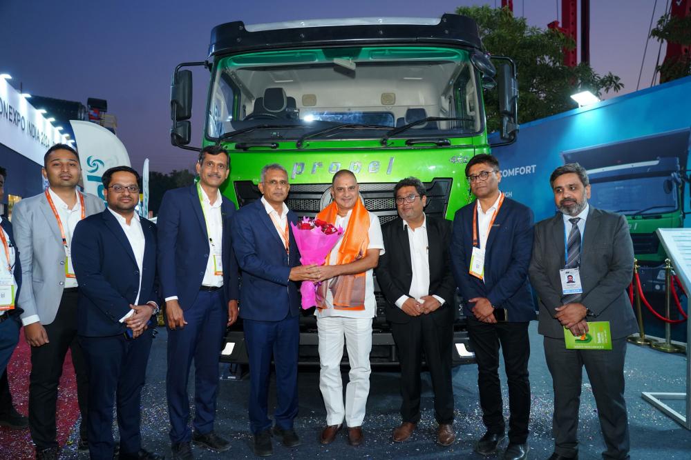 Propel Industries Showcases Next-Gen 470 eTR Electric Truck
