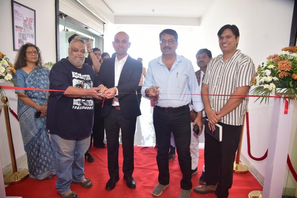 Eicher Trucks & Buses Sets Up Community Centre in Pithampur