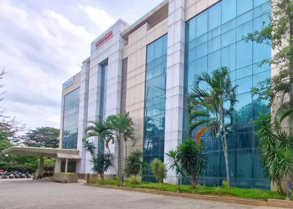 Microchip Expands IC Design with New Bengaluru Office